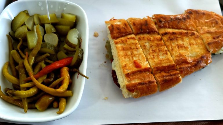 Denizli’nin En Mehşur Tostcusu ( Video)