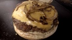 Hamburger Değil Hanburger